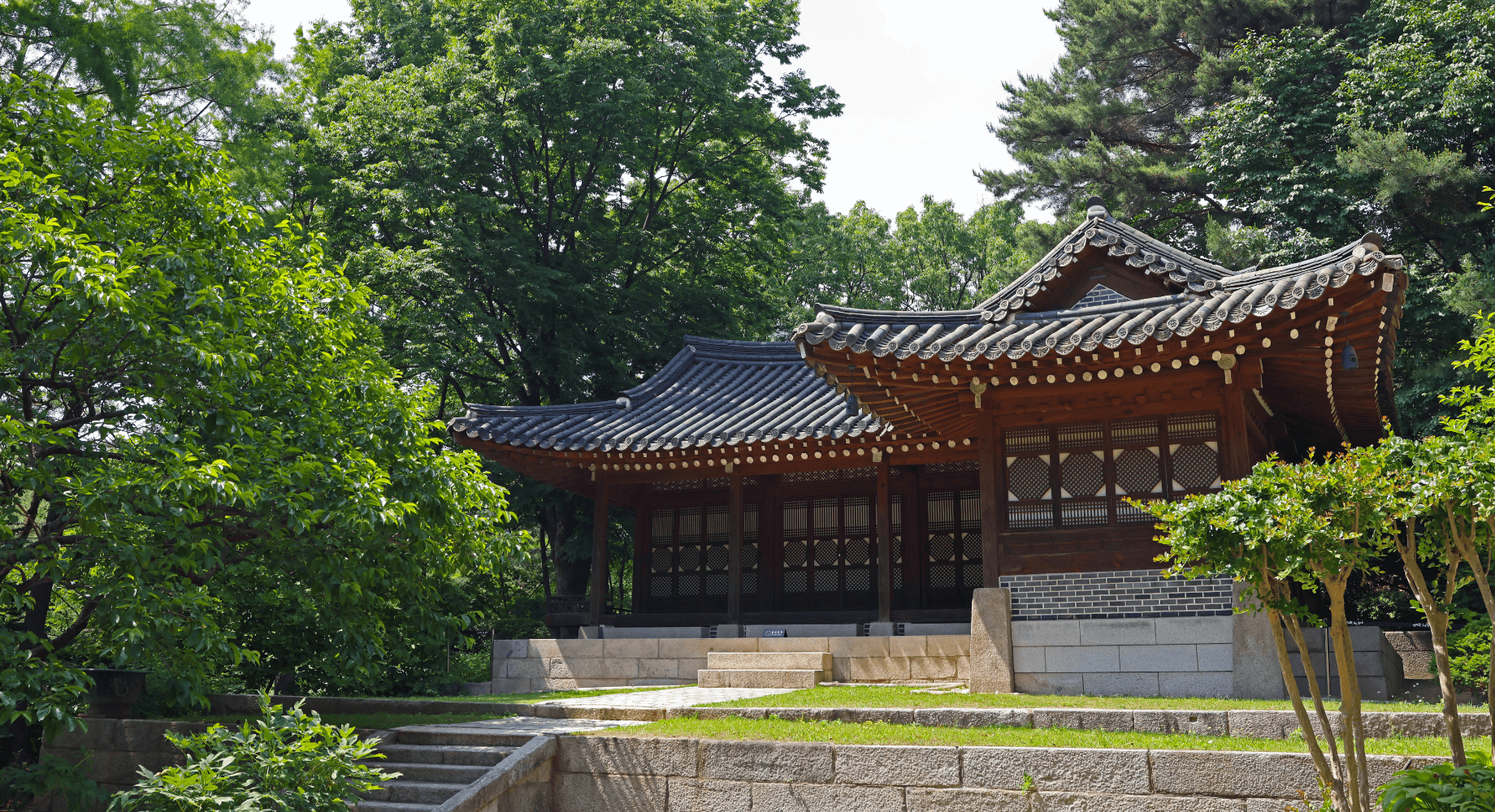 침류각 - 정면에서 본 전경